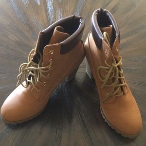 Women’s Booties Timberland-style 3 inches